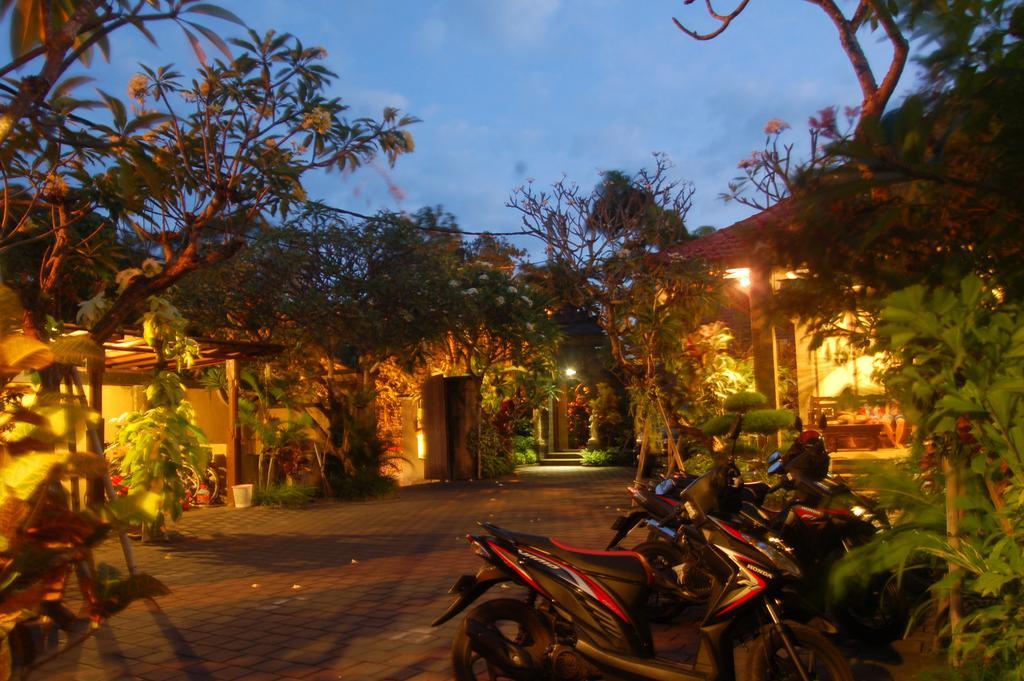 Gunakaya Homestay Sanur Dış mekan fotoğraf